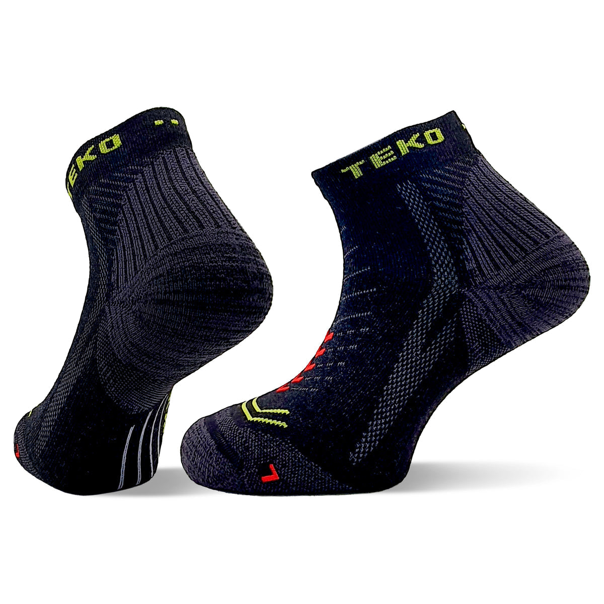 TEKO - ecoRUN 2.0 ENDURO MERINO WOOL RUNNING SOCKS - Light Half Cushion - Black