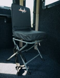 Muddy -  Padded swivel chair