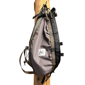 Out On A Limb - Flatlander Saddle Charcoal / 9.5mm ghillie rope