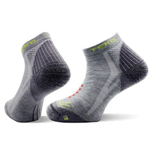 Load image into Gallery viewer, TEKO  - eco RUN 2.0 ENDURO MERINO WOOL RUNNING SOCKS - Light Half Cushion